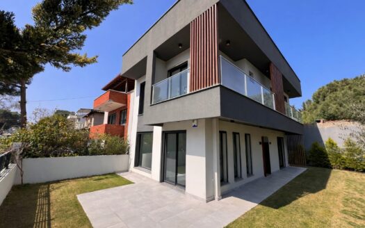 Limanreis’te 200m2 Arsa İçinde Satılık Sıfır Villa