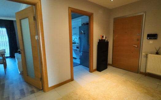 KARŞIYAKA SAKLIBAHÇE EVLERİNDE 170 M² 3+1 DAİRE