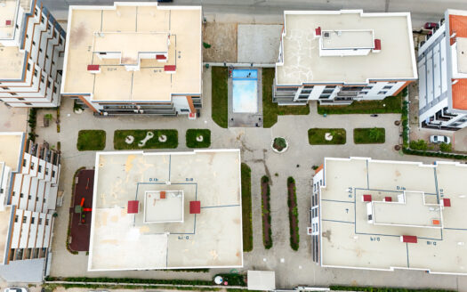 Torbalı Havuzlu sitede 1+1 Daire