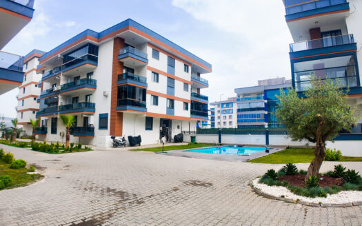Torbalı Havuzlu sitede 1+1 Daire