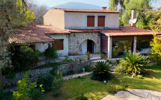 Urla Denizli’de 2.913 M2 Arazi İçinde 2 Adet Müstakil Villa