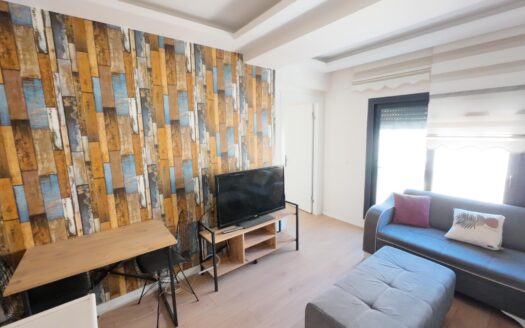 Buca Hasan Ağa Parkı Yanında 1+1 Kiralık Daire
