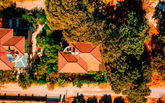 Güzelbahçe’de Merkezi Konumda Mükemmel Doğasıyla Eşsiz Bir Villa..