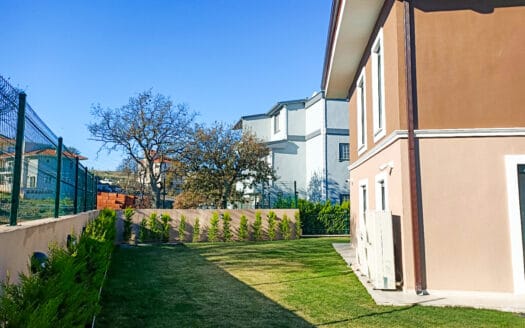 Güzelbahçe Yelki’de, Müstakil Havuzlu Villa..