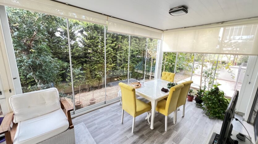 Kahramandere’de Deniz Manzaralı, Asansörlü Villa..