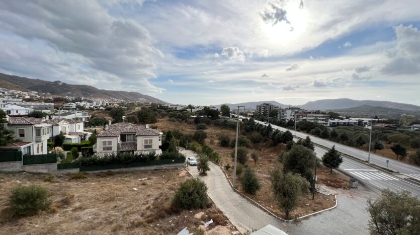 Kahramandere’de Deniz Manzaralı, Asansörlü Villa..