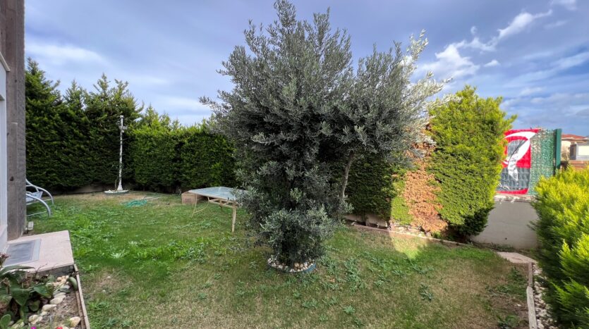 Kahramandere’de Deniz Manzaralı, Asansörlü Villa..